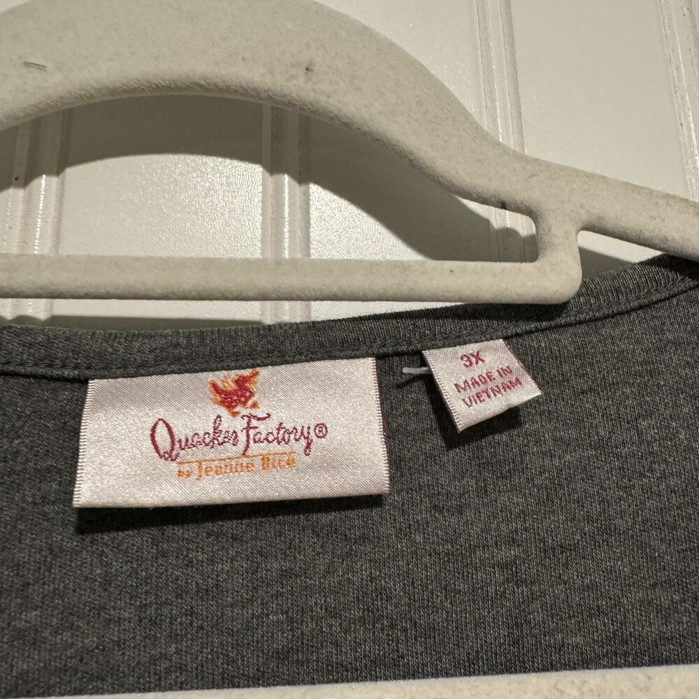 Quacker Factory Gray Halloween Spider Web Rhinestone Top Plus Size 3X - Picture 4 of 6